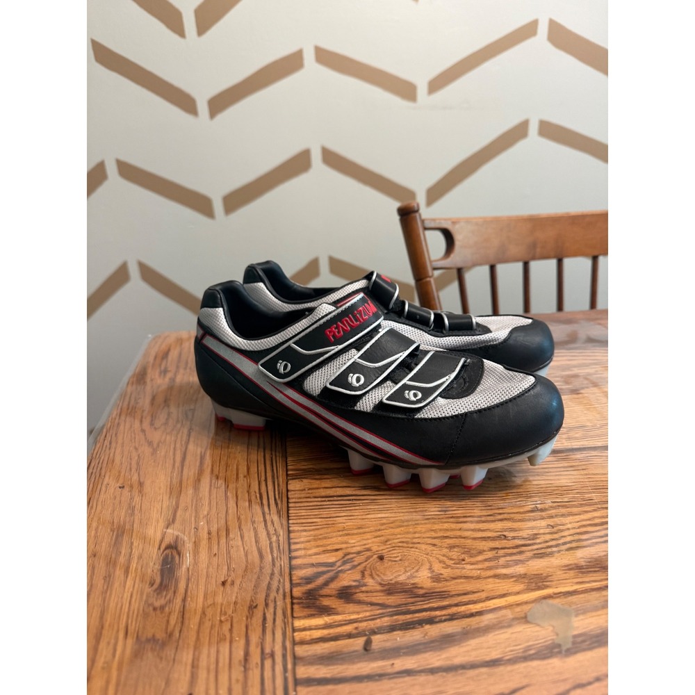 Pearl Izumi Cycling Shoes Womens 41 Black White Red Road Bike Spin‎ Cleats